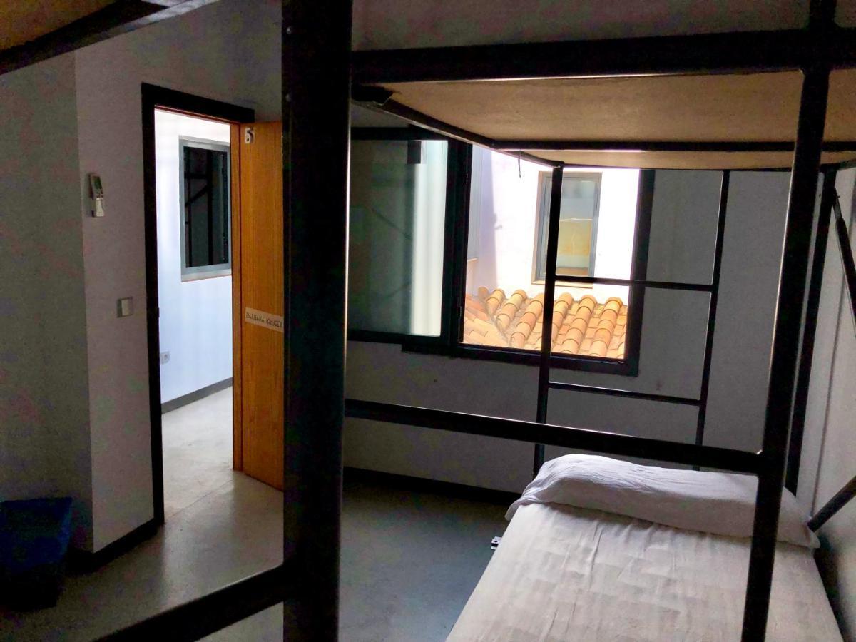 Traveller Box Hostel - Seville — Photos 2
